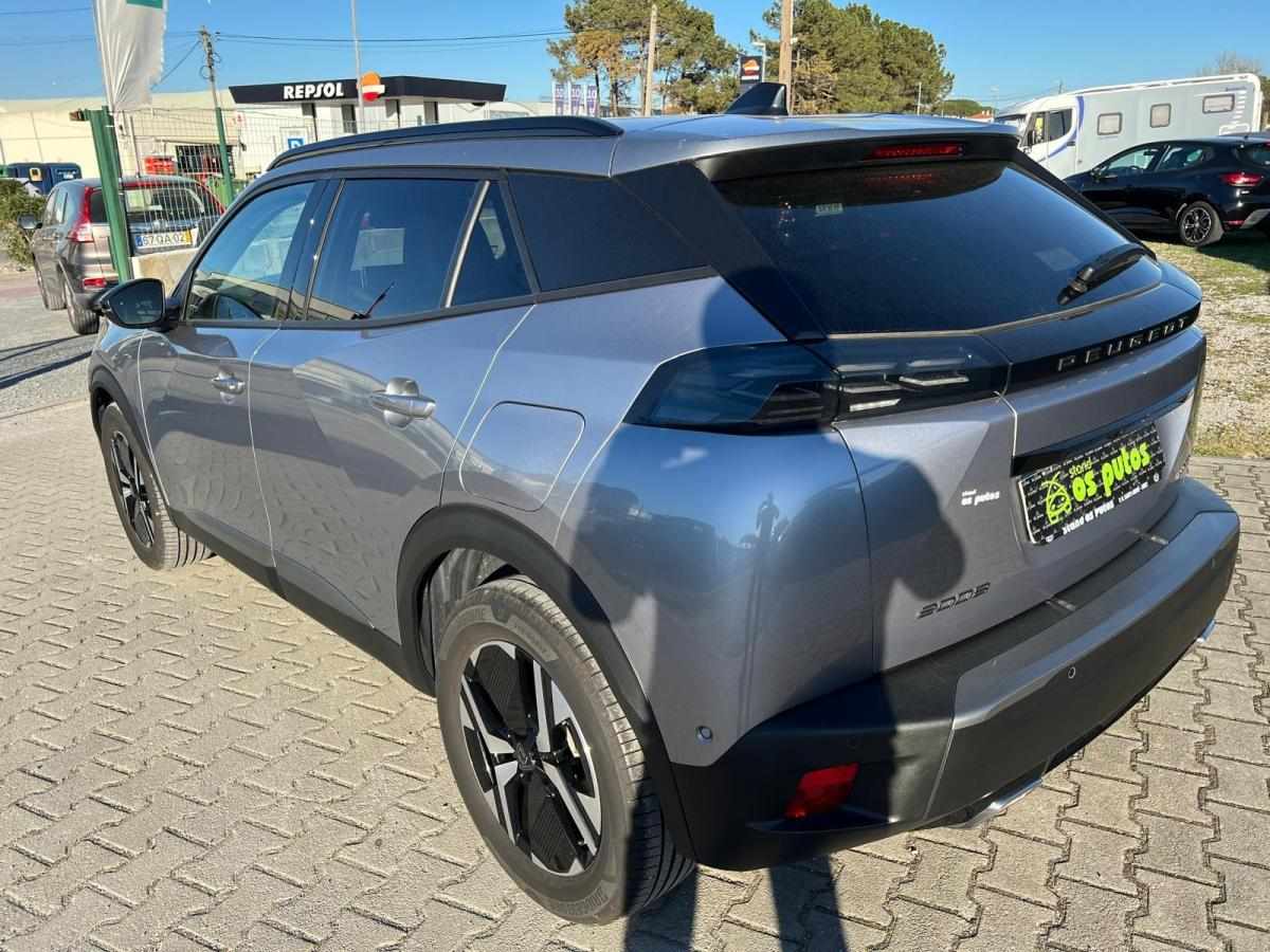 peugeot-2008-2025-hibrido-a-gasolina-12cc
