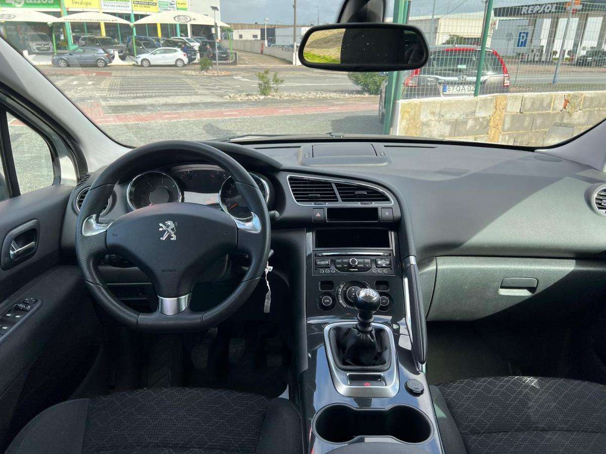 peugeot-3008-2015-diesel-1560cc
