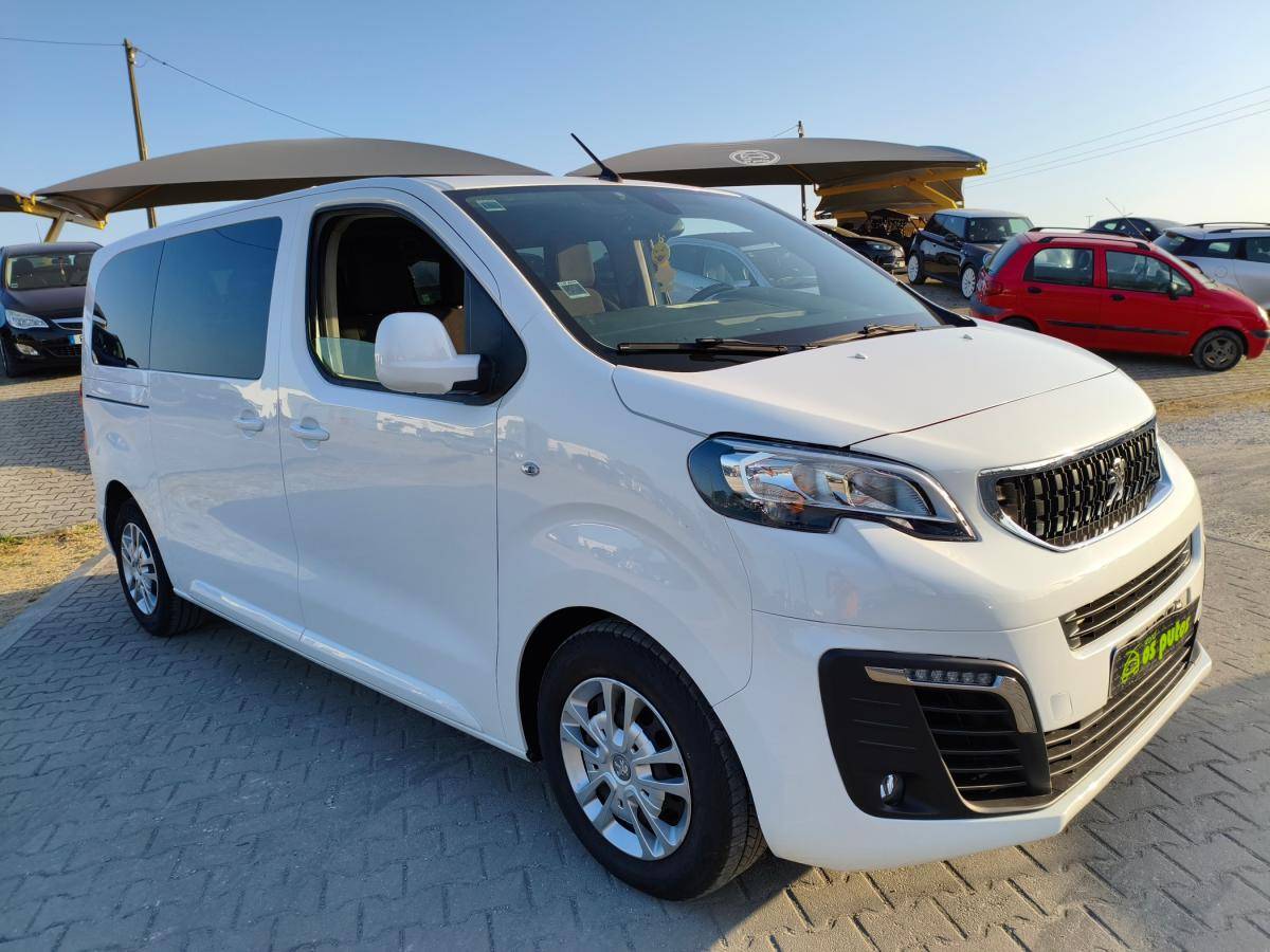 peugeot-traveller-2018-diesel-1560cc