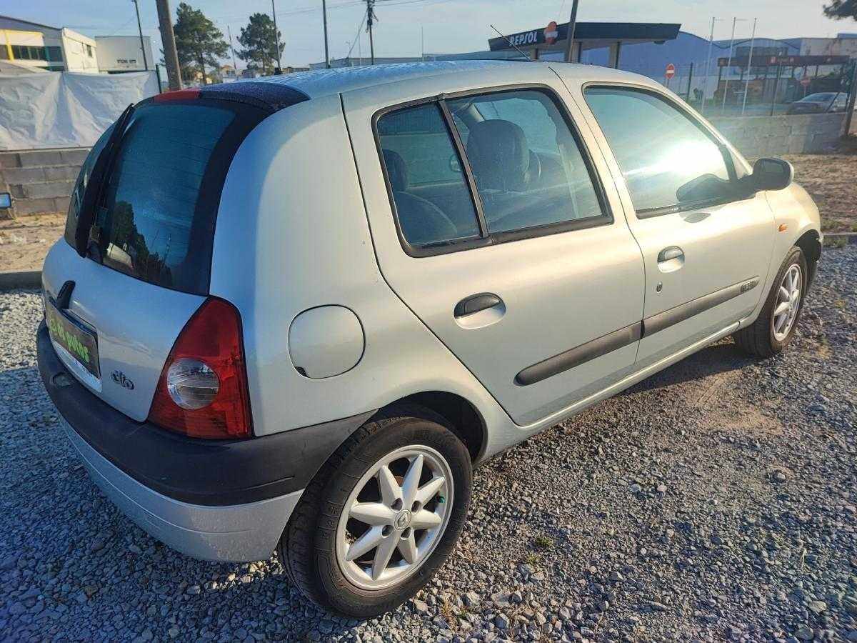 renault-clio-1999-diesel-1870cc