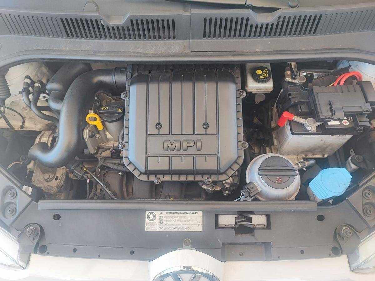 volkswagen-up-2017-gasolina-999cc