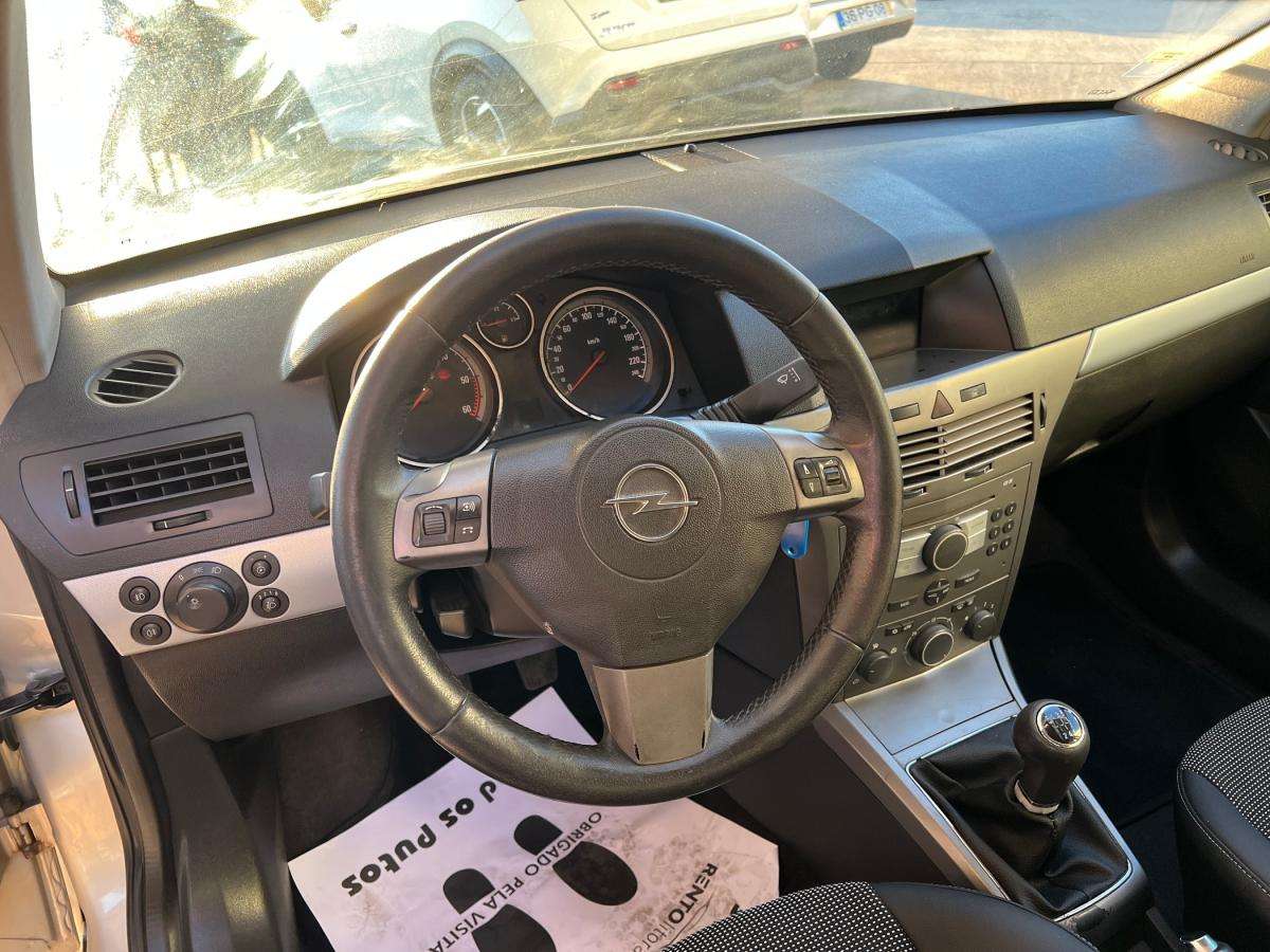 opel-astra-caravan-2006-diesel-1686cc