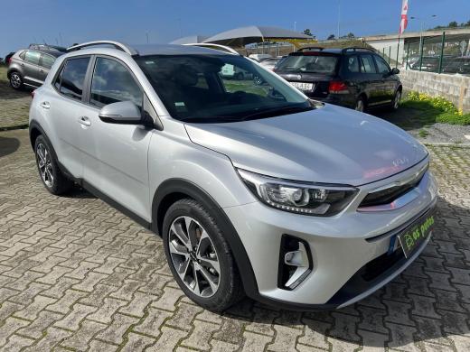 kia-stonic-2025-gasolina-998cc