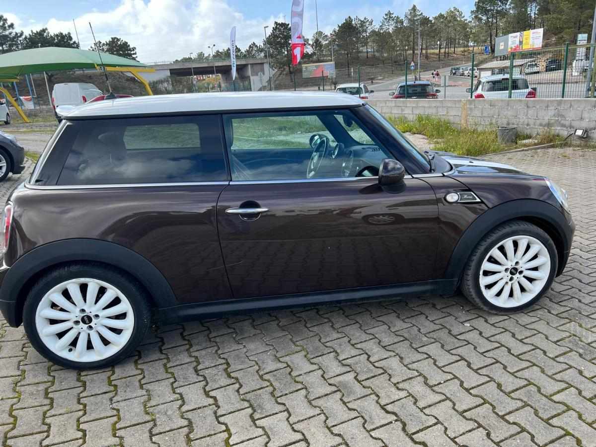 mini-cooper-2010-gasolina-1598cc