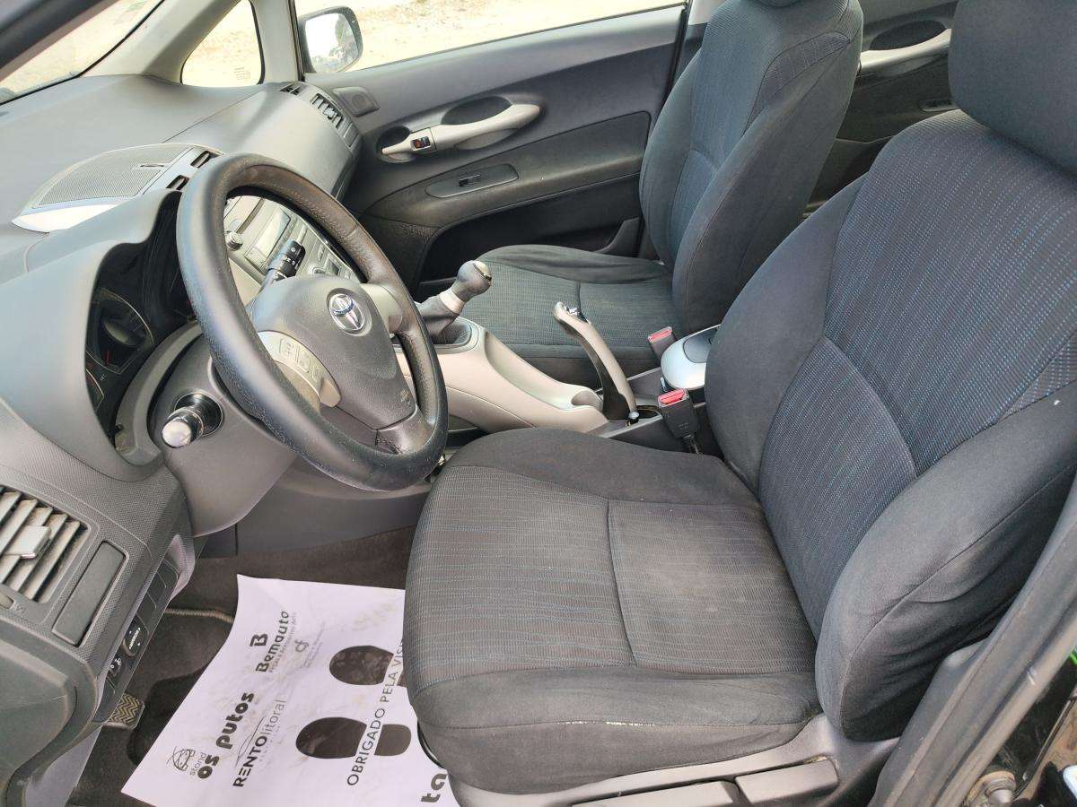 toyota-auris-2008-diesel-1364cc
