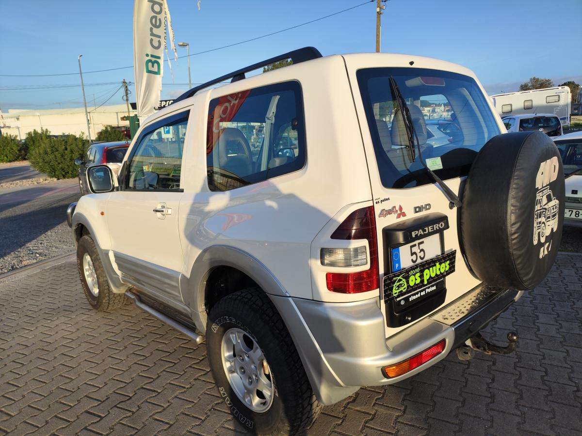 mitsubishi-pajero-2000-diesel-3200cc