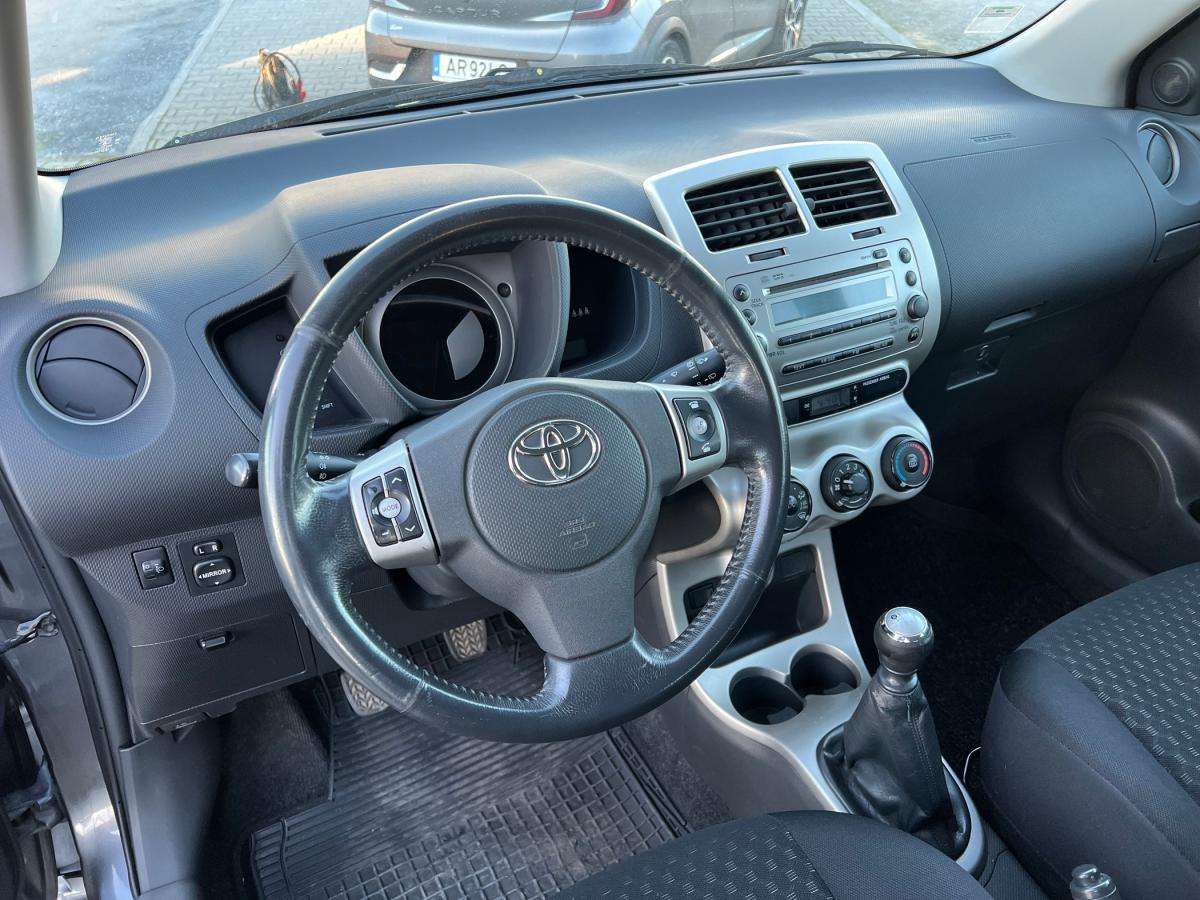 toyota-urban-cruiser-2010-diesel-1364cc