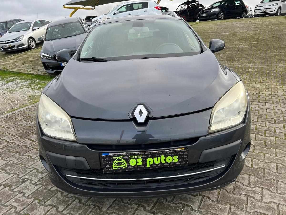 renault-megane-sport-tourer-2010-diesel-1461cc