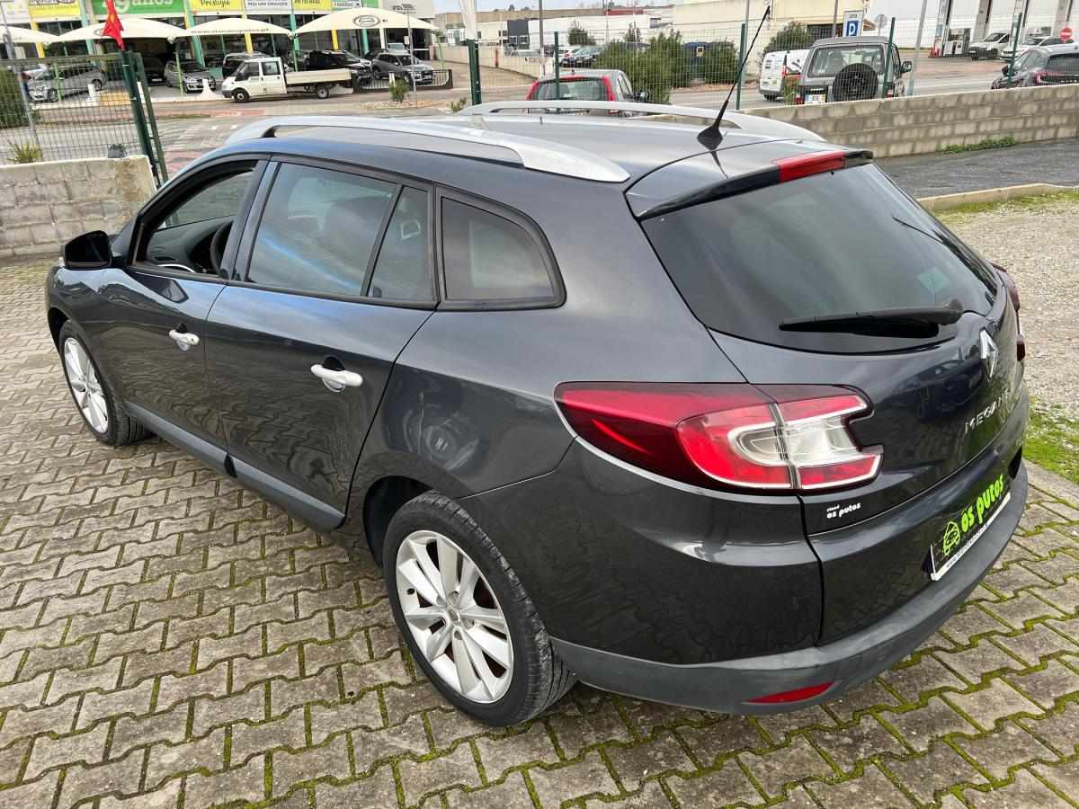 renault-megane-sport-tourer-2010-diesel-1461cc