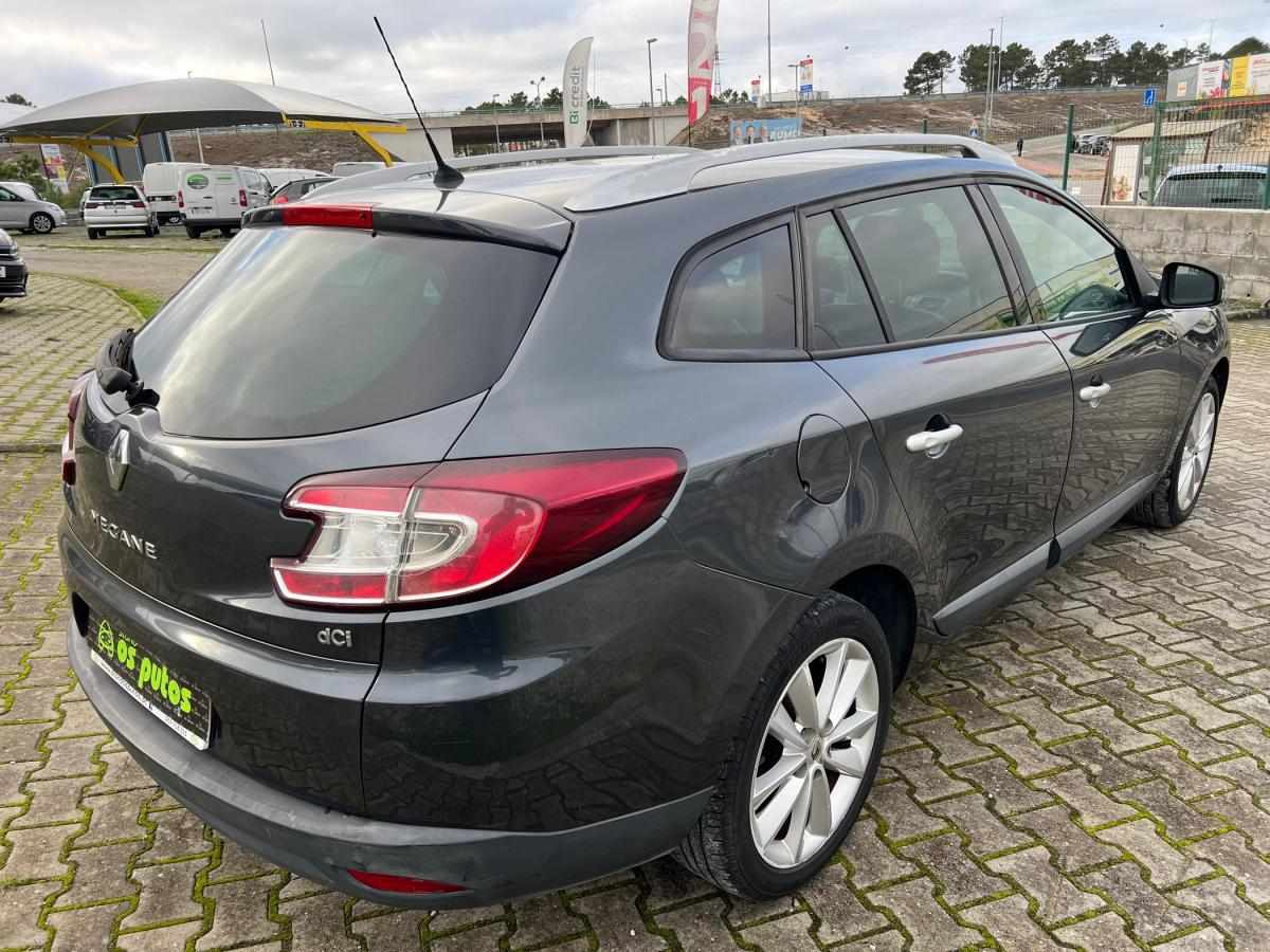 renault-megane-sport-tourer-2010-diesel-1461cc