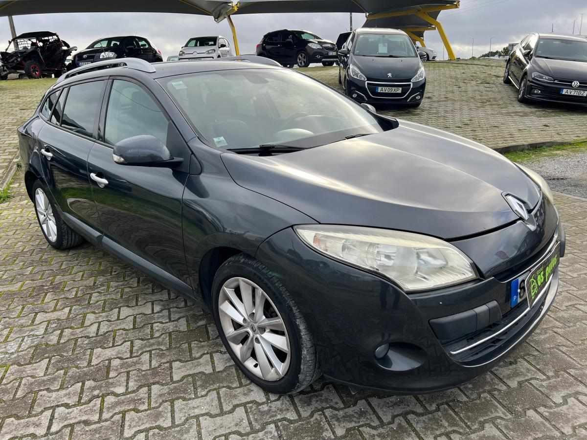renault-megane-sport-tourer-2010-diesel-1461cc