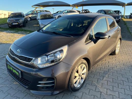 kia-rio-2017-gasolina-1248cc