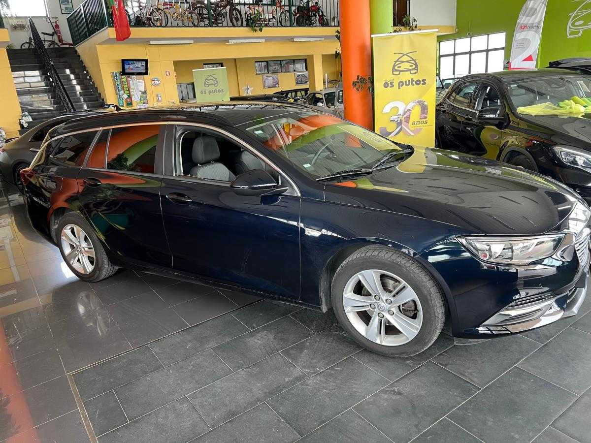 opel-insignia-sports-tourer-2020-diesel-1598cc