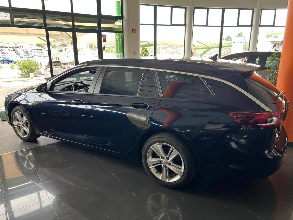 opel-insignia-sports-tourer-2020-diesel-1598cc