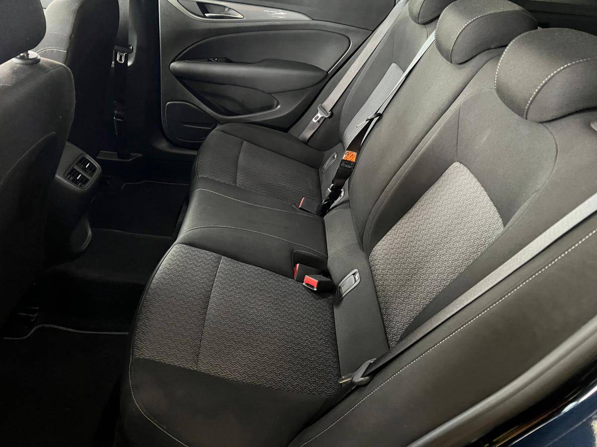 opel-insignia-sports-tourer-2020-diesel-1598cc