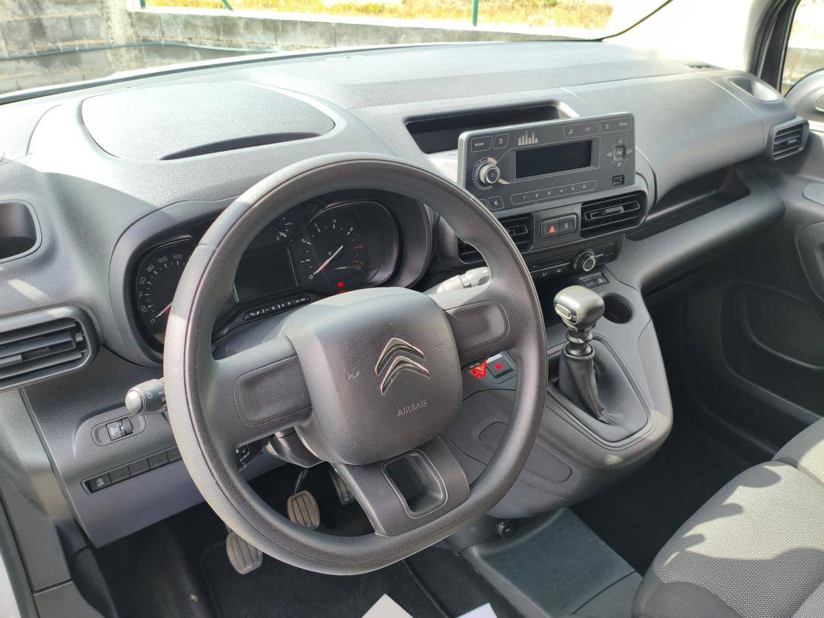 citroen-berlingo-2023-diesel-1499cc