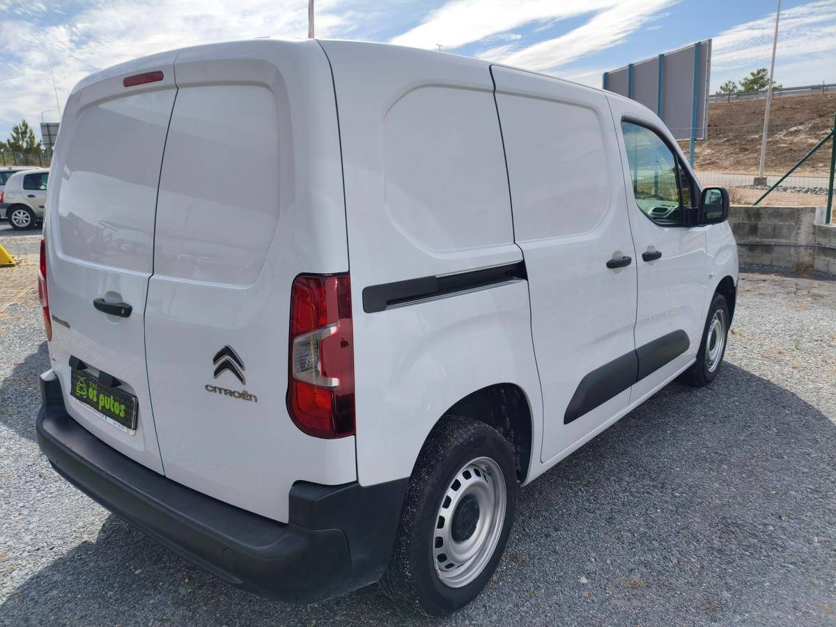 citroen-berlingo-2023-diesel-1499cc