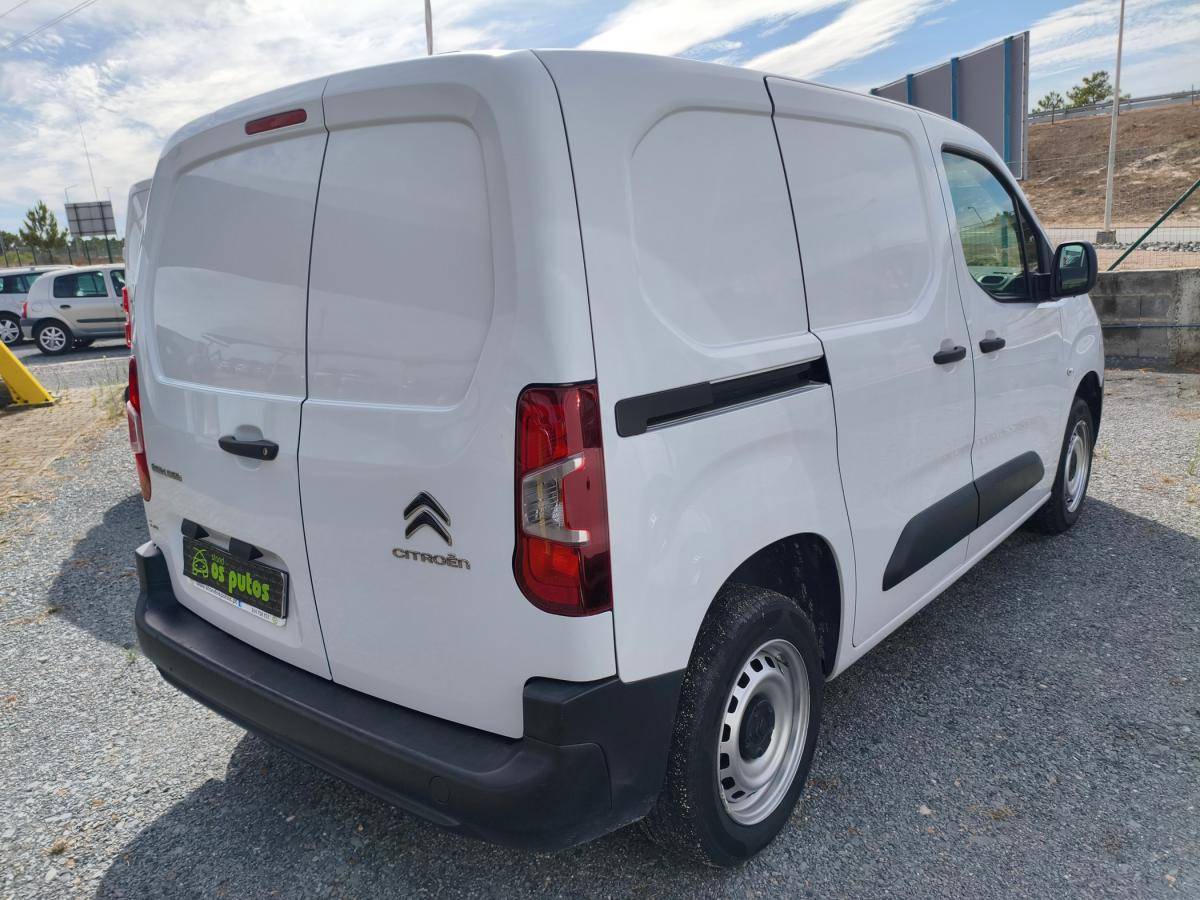 citroen-berlingo-2023-diesel-1499cc