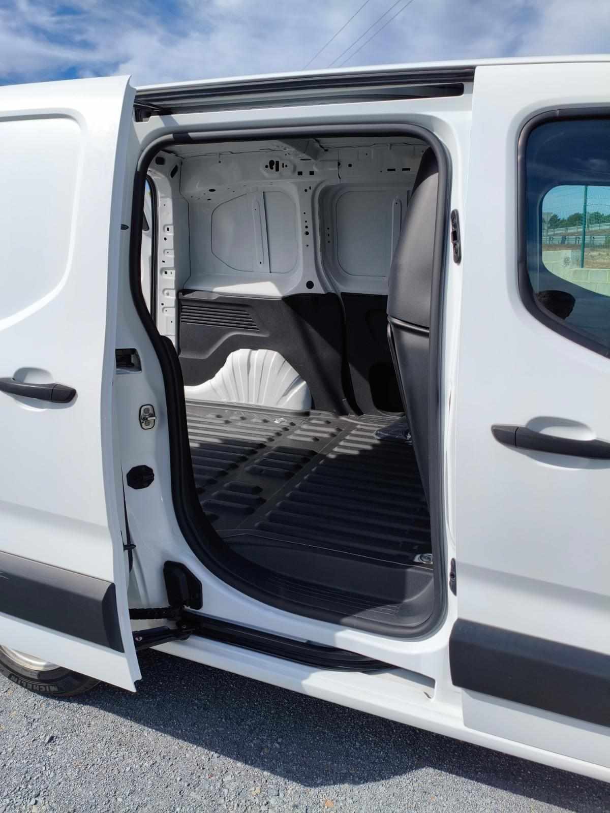 peugeot-partner-2022-diesel-1499cc