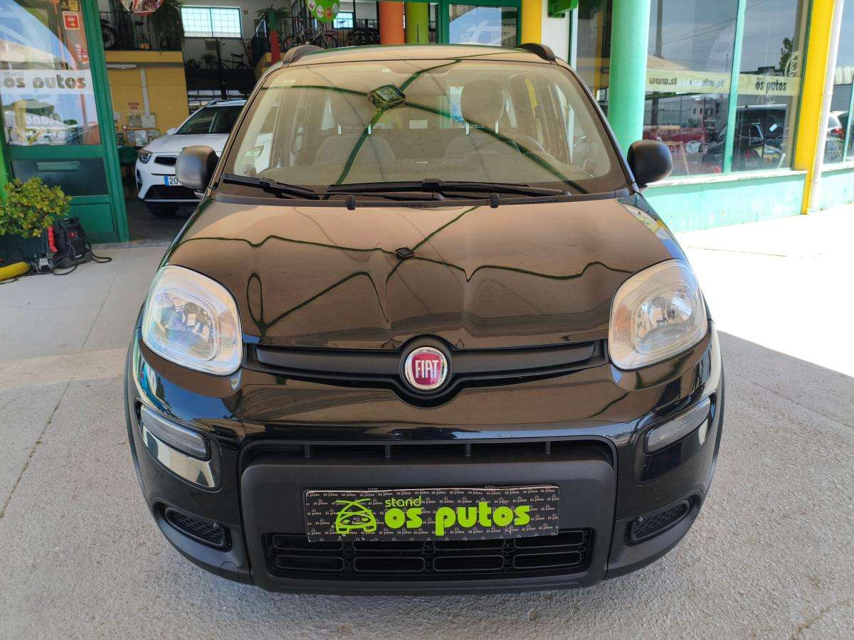fiat-panda-2022-hibrido-a-gasolina-10cc