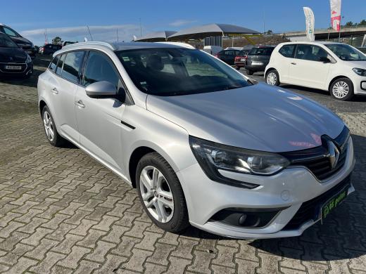 renault-megane-sport-tourer-2017-diesel-1461cc