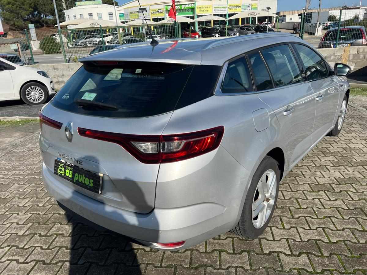 renault-megane-sport-tourer-2017-diesel-1461cc