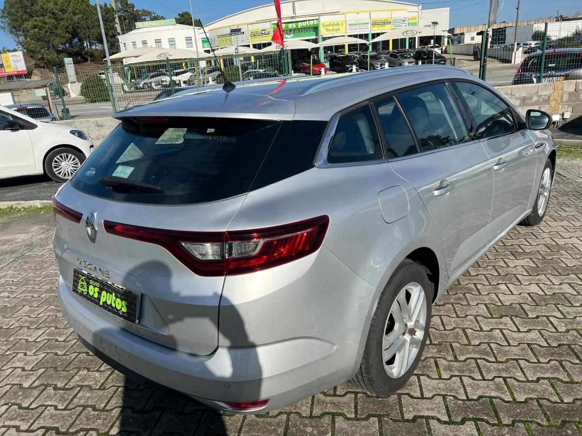 renault-megane-sport-tourer-2017-diesel-1461cc
