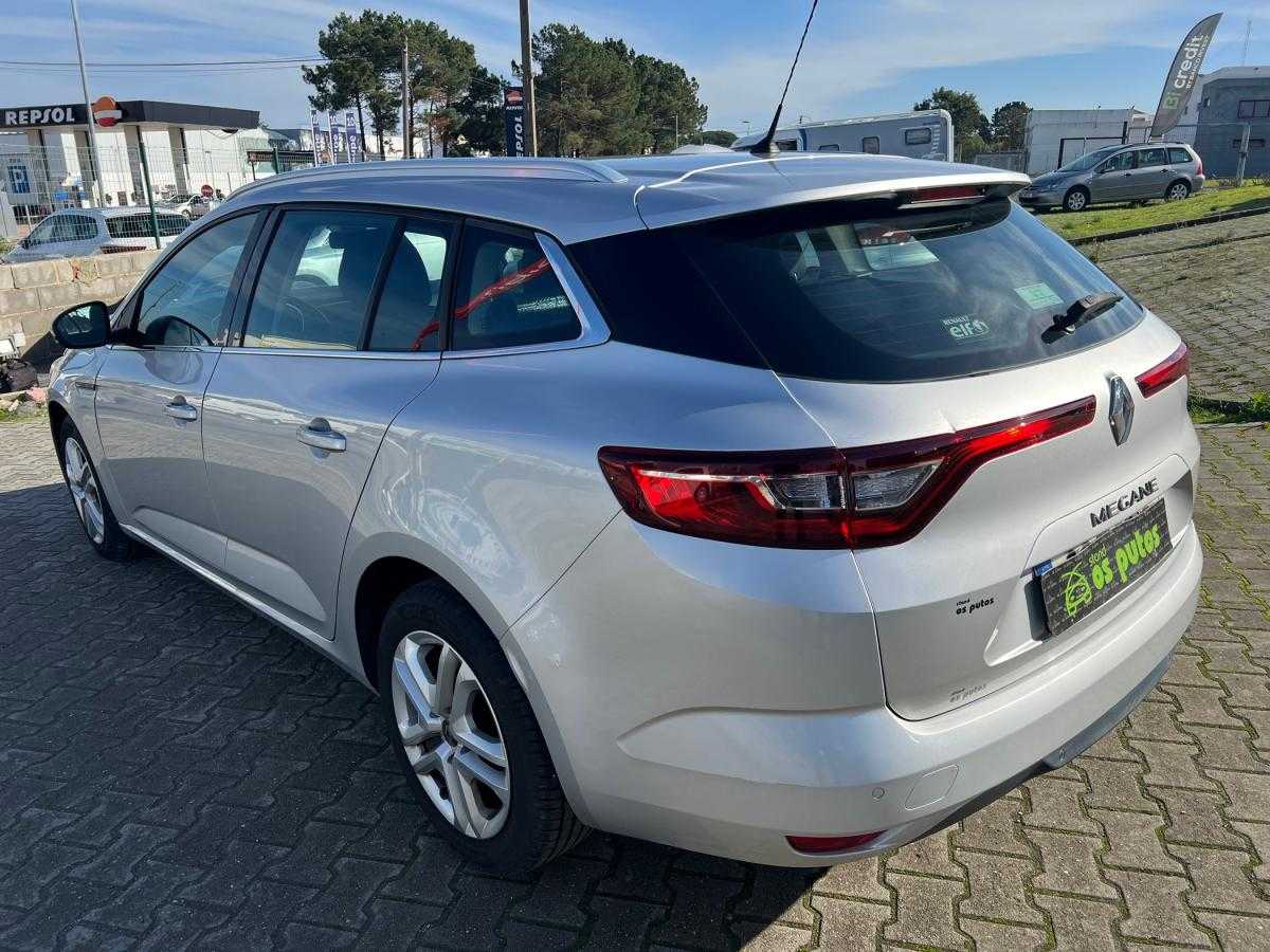 renault-megane-sport-tourer-2017-diesel-1461cc