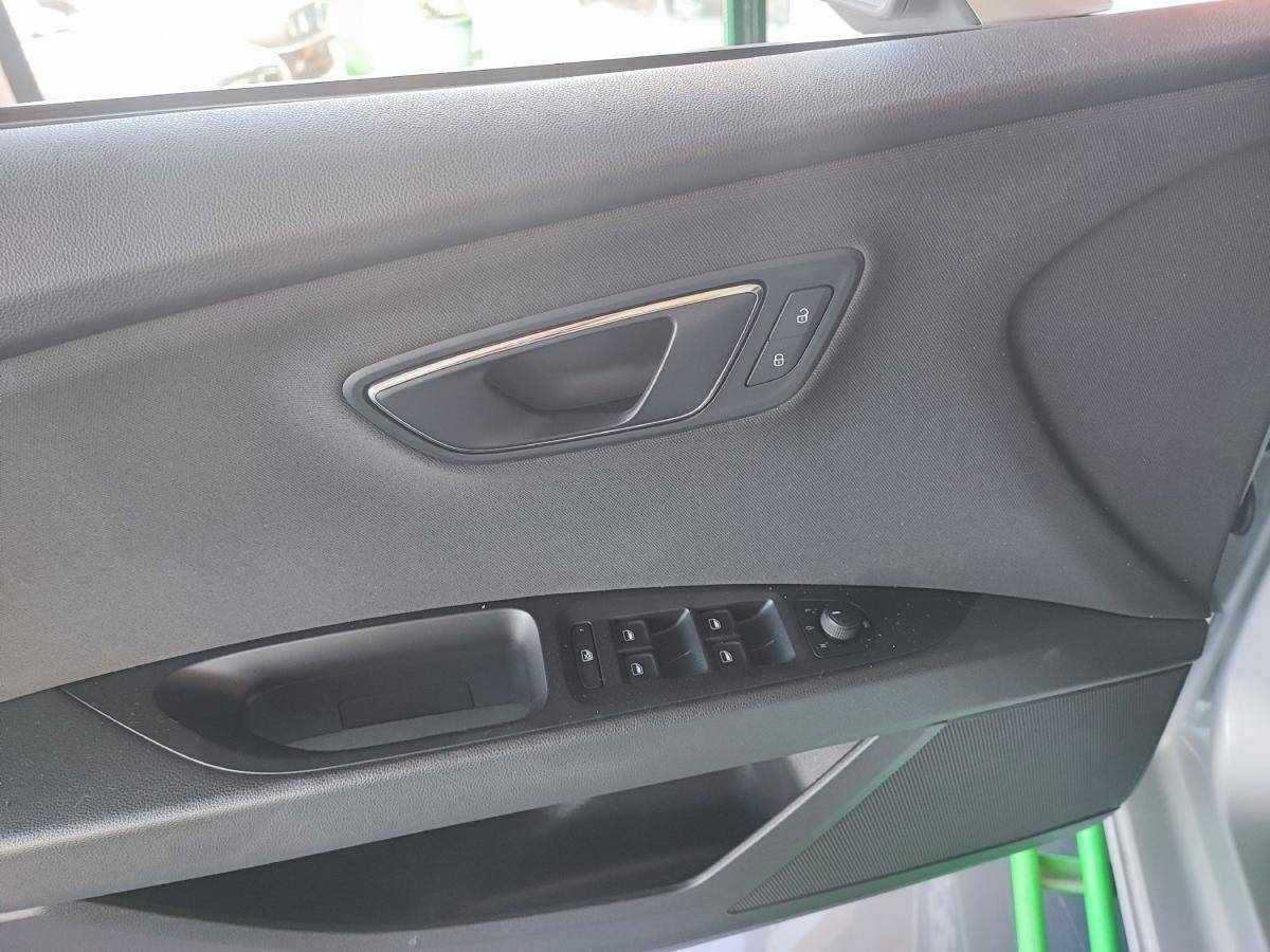 seat-leon-st-2014-diesel-1598cc