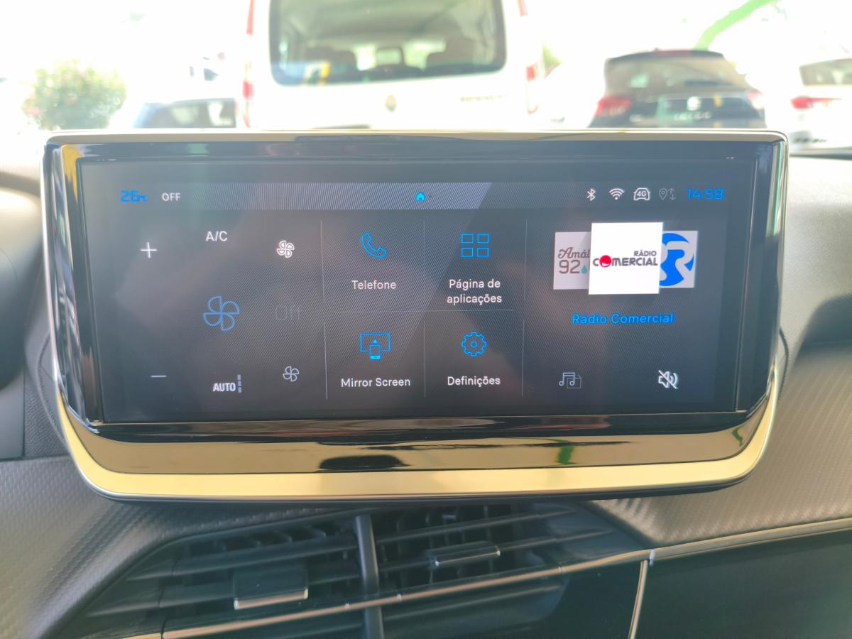 peugeot-2008-2025-hibrido-a-gasolina-12cc