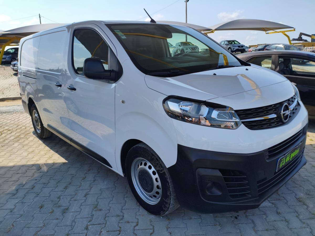 opel-vivaro-2021-diesel-1499cc