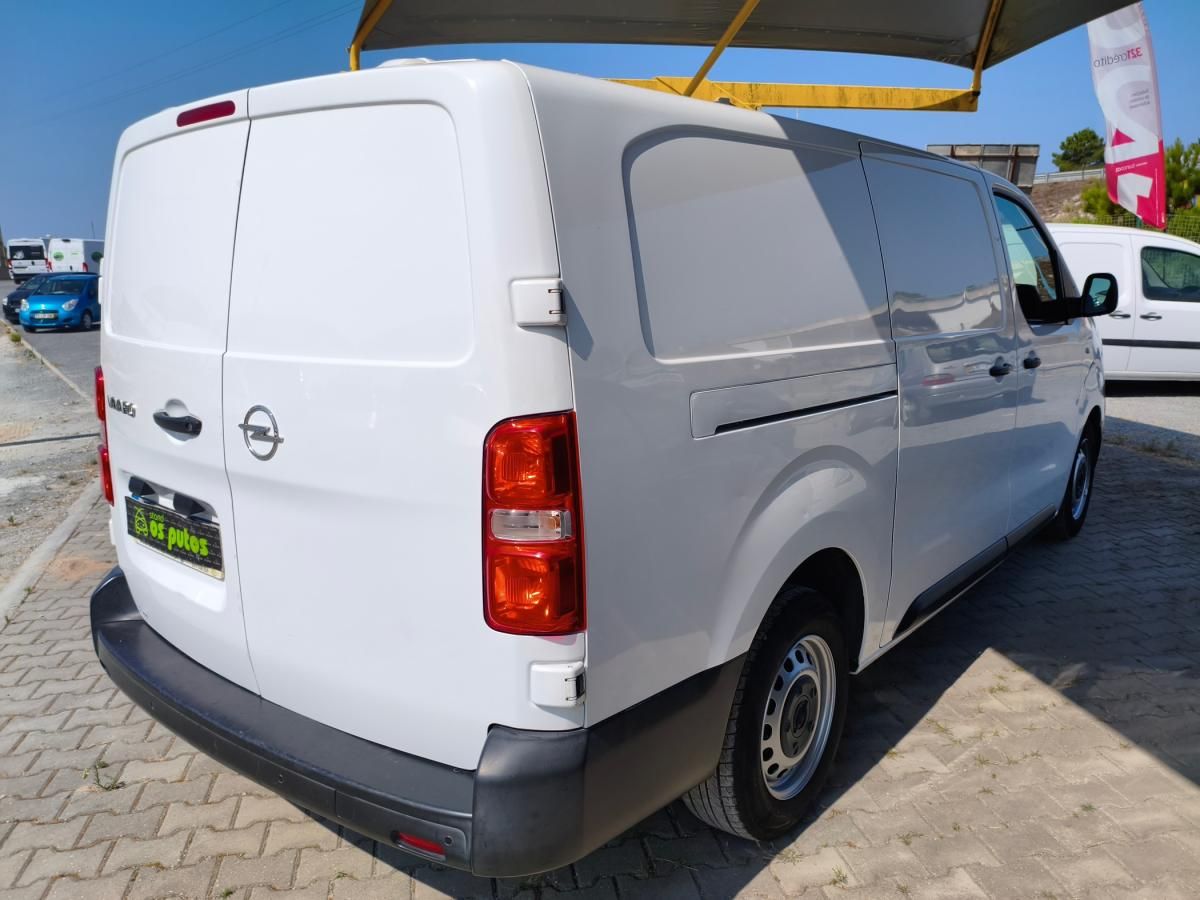 opel-vivaro-2021-diesel-1499cc