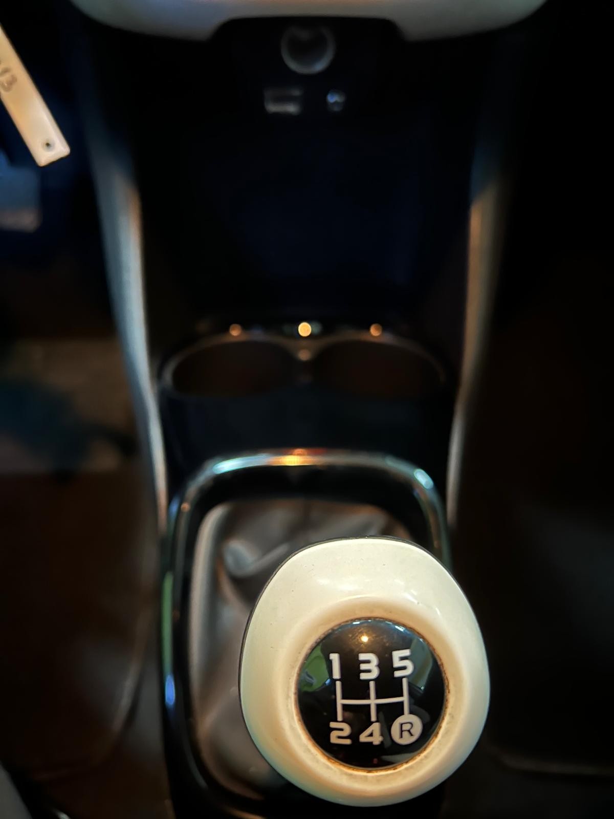 peugeot-108-2017-gasolina-998cc