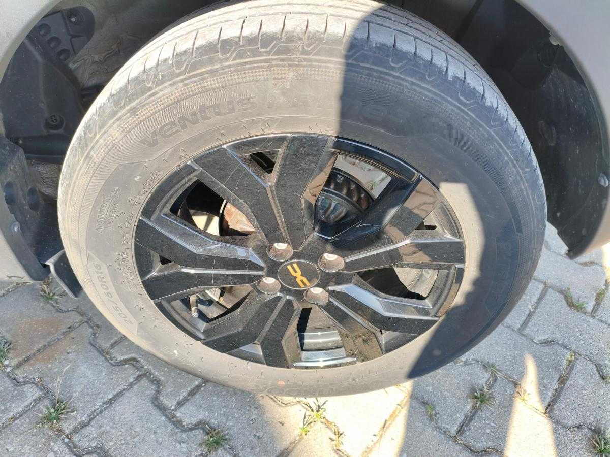dacia-sandero-2025-gpl-999cc
