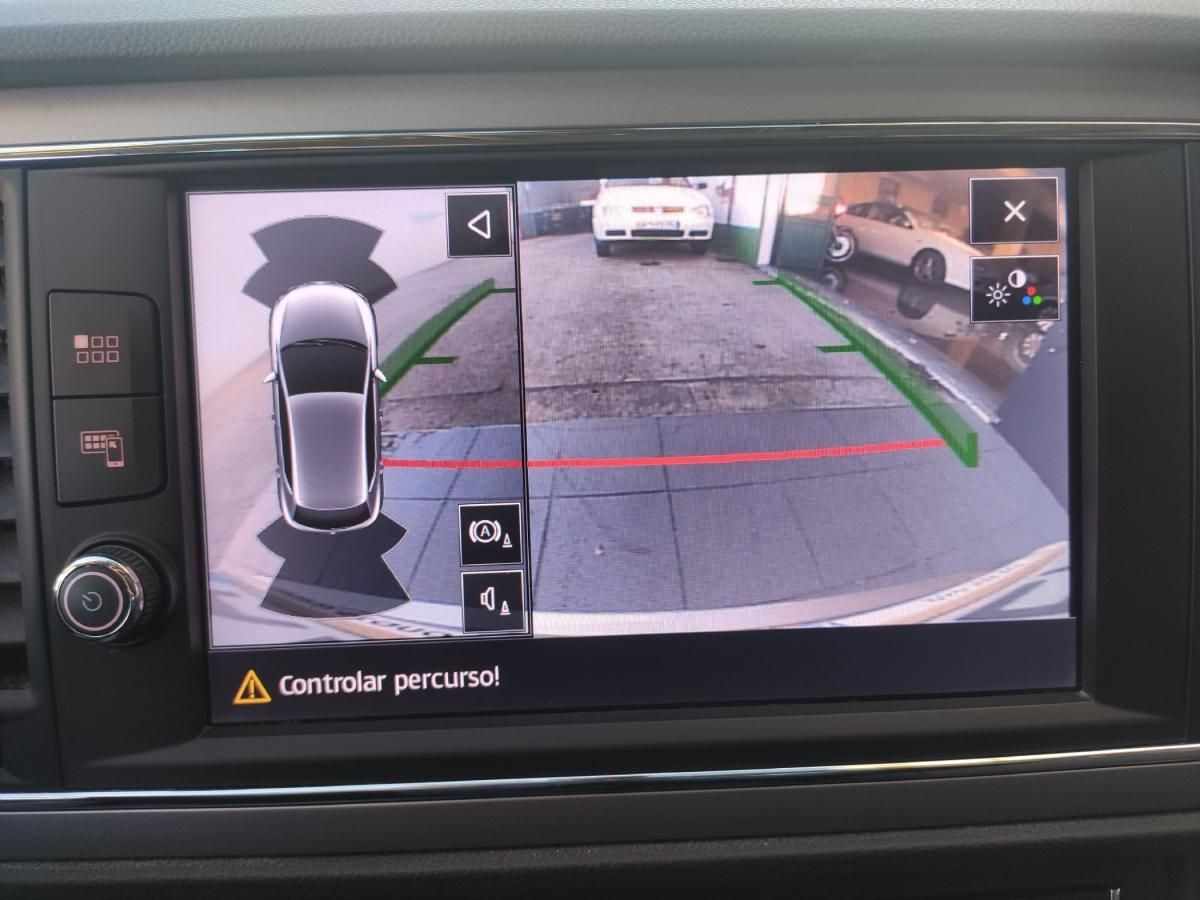 seat-leon-2020-diesel-16cc