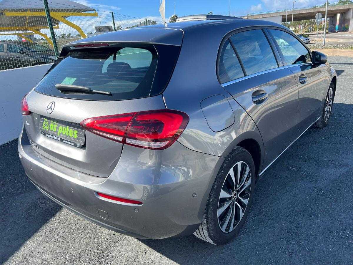 mercedes-benz-classe-a-2022-hibrido-a-gasolina-14cc
