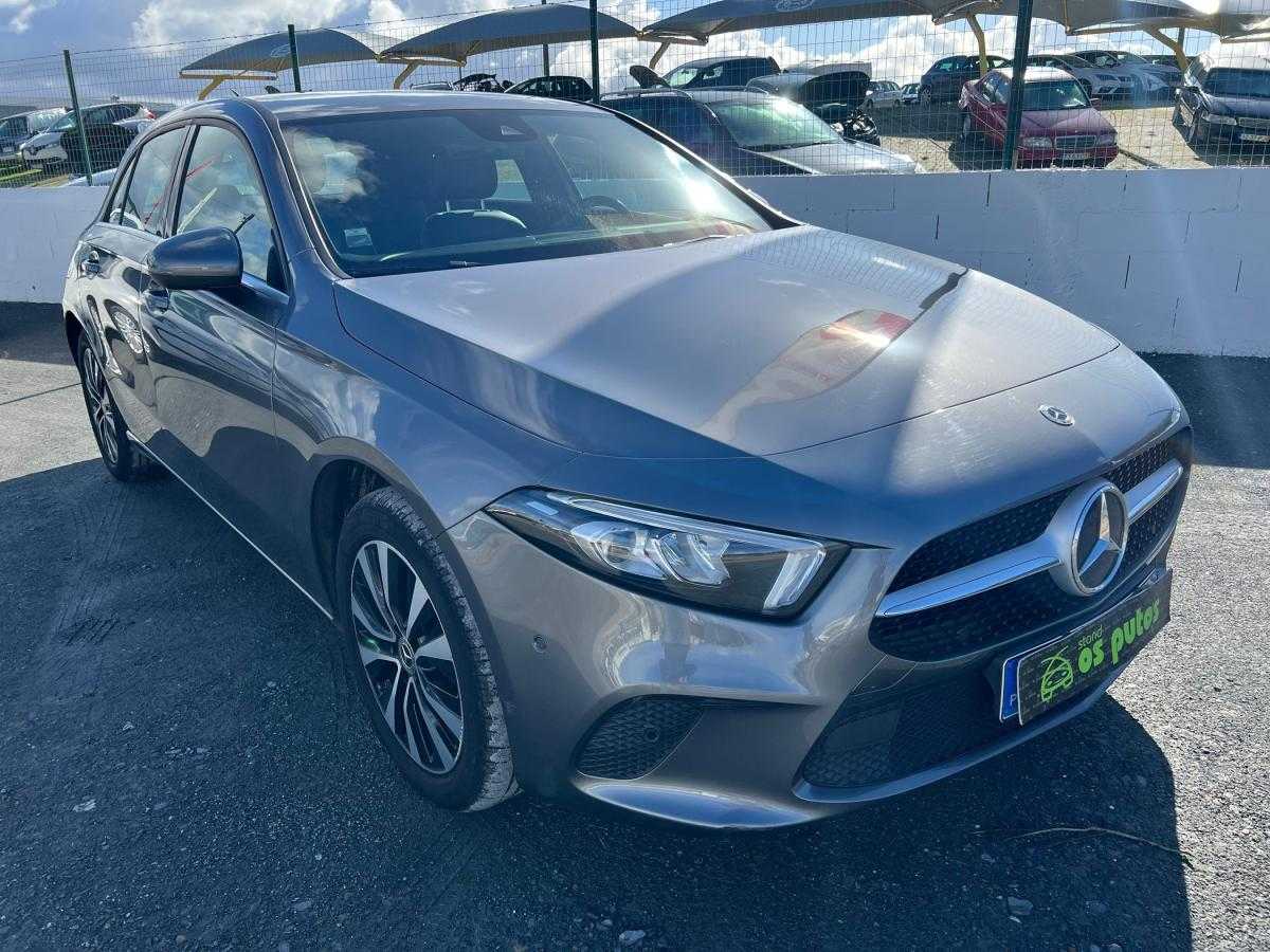 mercedes-benz-classe-a-2022-hibrido-a-gasolina-14cc