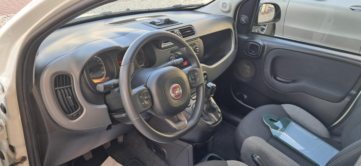 fiat-panda-2022-hibrido-a-gasolina-10cc