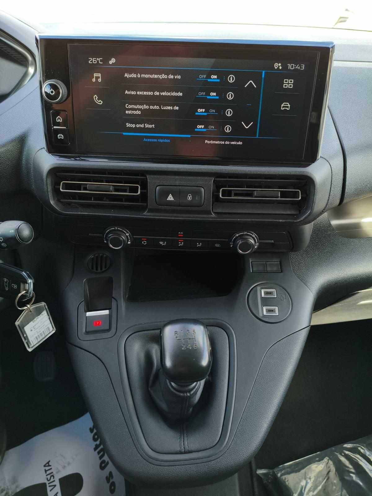 peugeot-partner-2024-diesel-1499cc