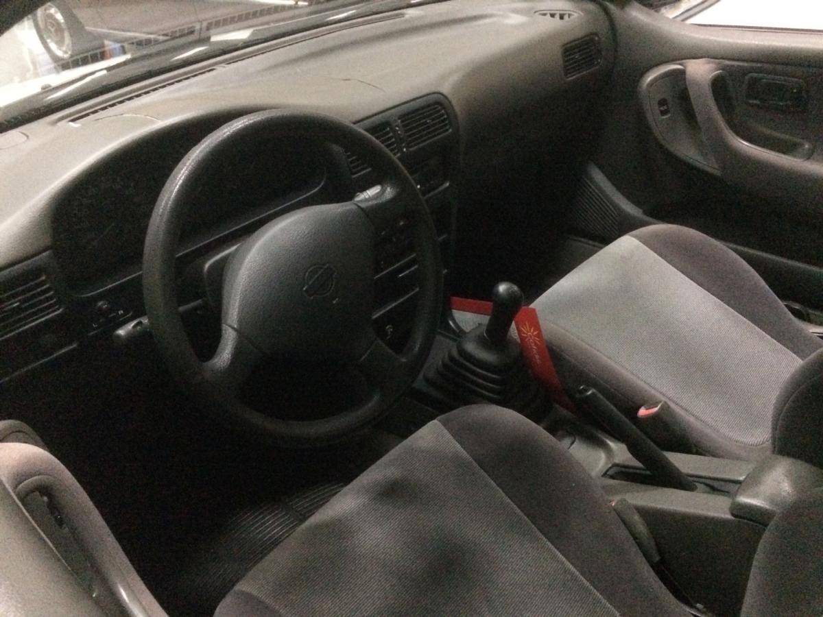 nissan-100-1994-gasolina-1600cc