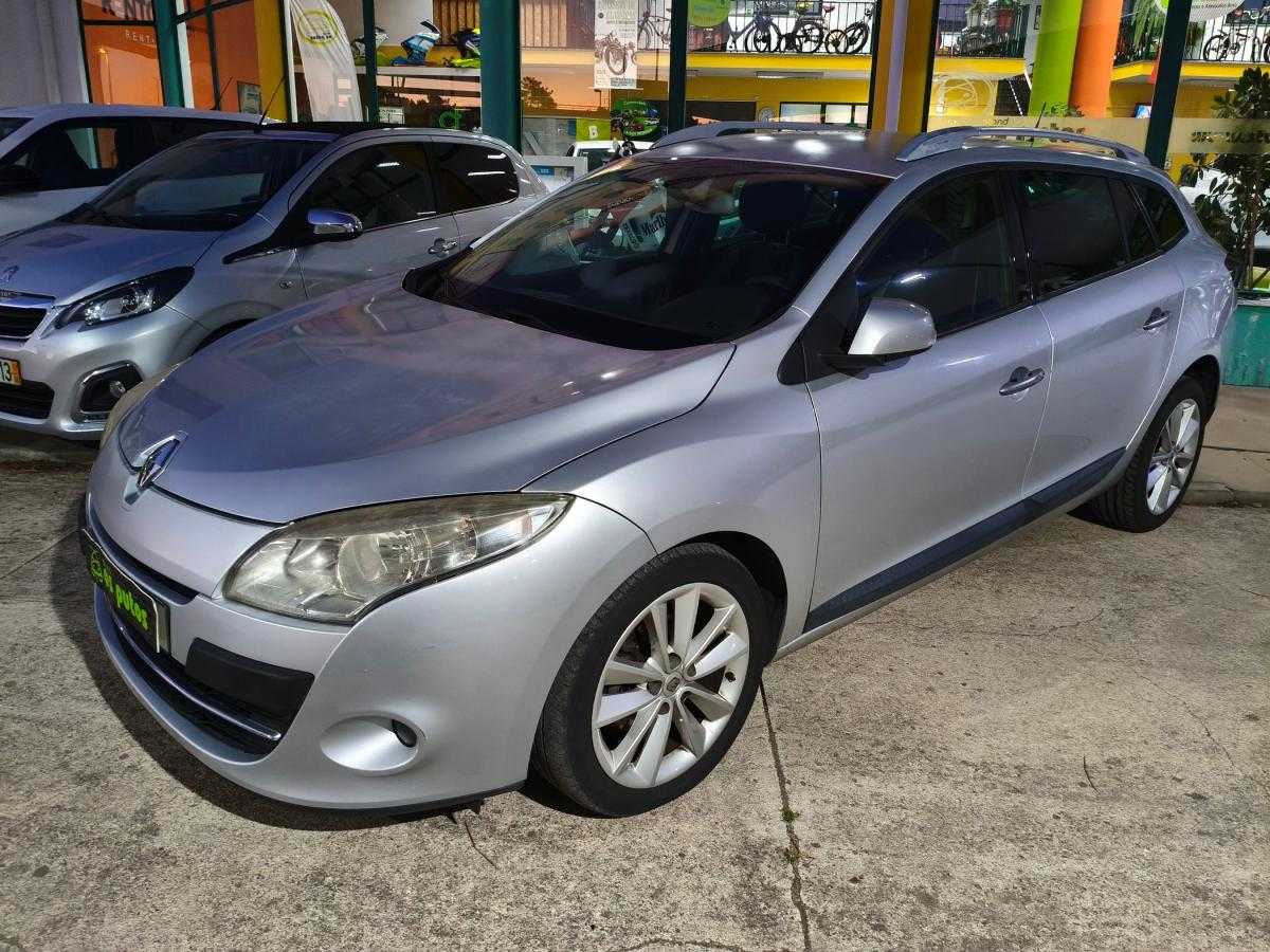 renault-megane-sport-tourer-2010-diesel-1461cc