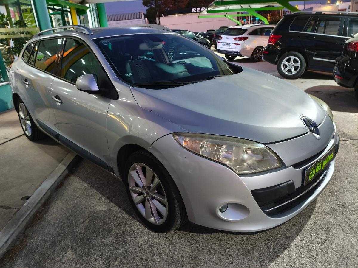 renault-megane-sport-tourer-2010-diesel-1461cc