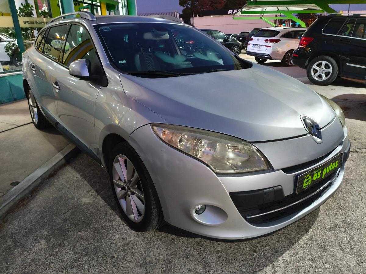 renault-megane-sport-tourer-2010-diesel-1461cc