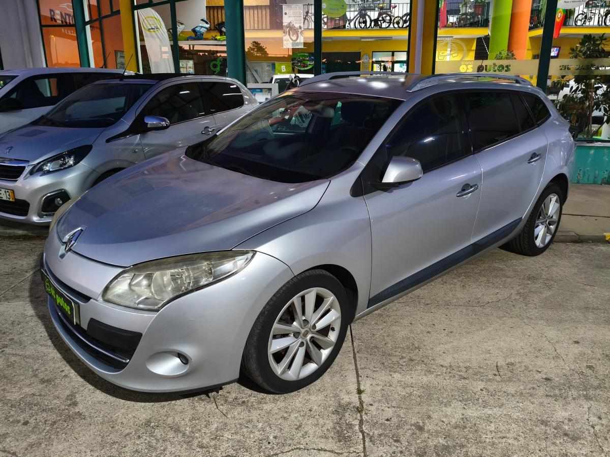 renault-megane-sport-tourer-2010-diesel-1461cc