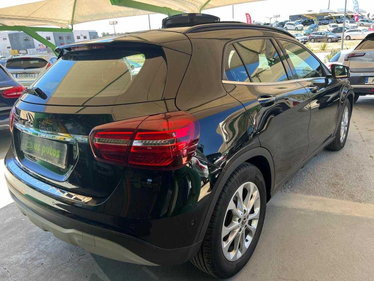 mercedes-benz-gla-2018-diesel-2143cc