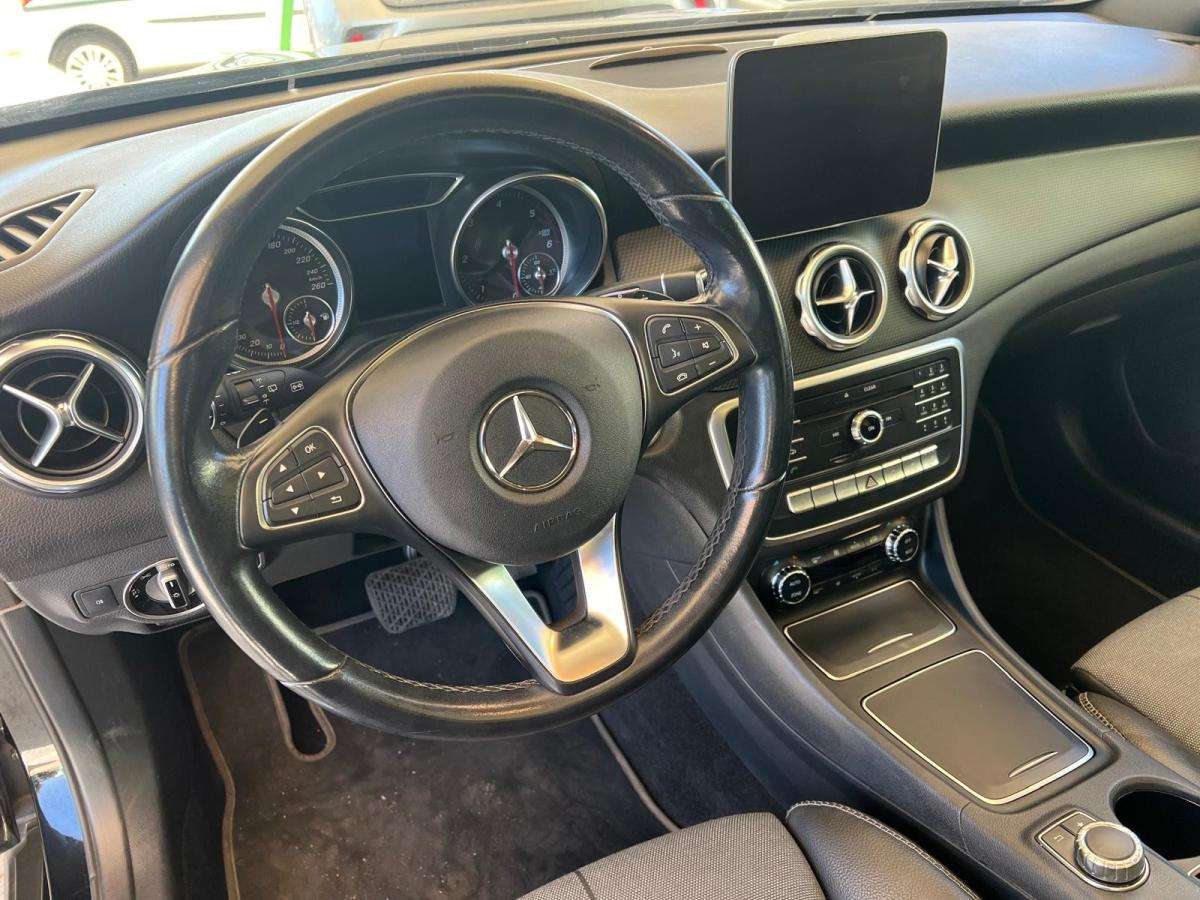 mercedes-benz-gla-2018-diesel-2143cc