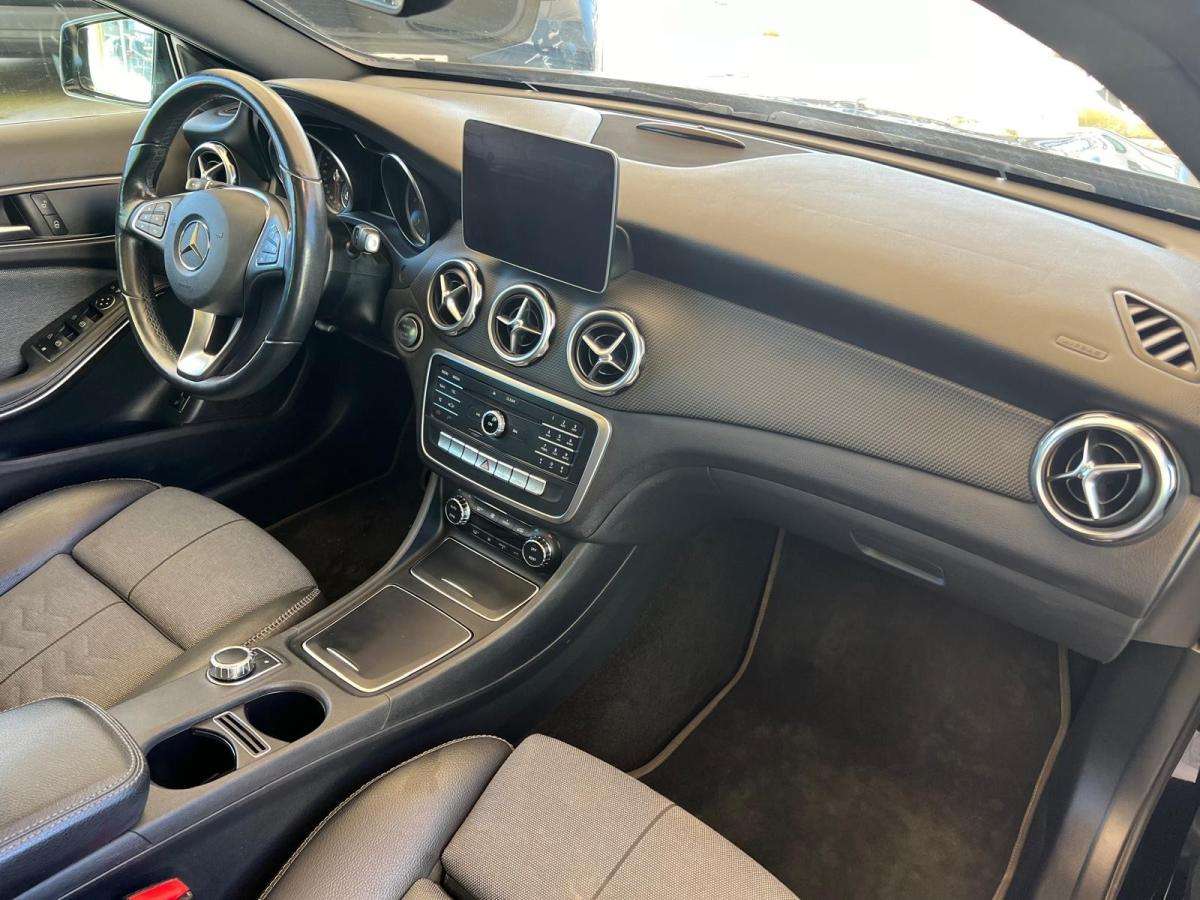 mercedes-benz-gla-2018-diesel-2143cc