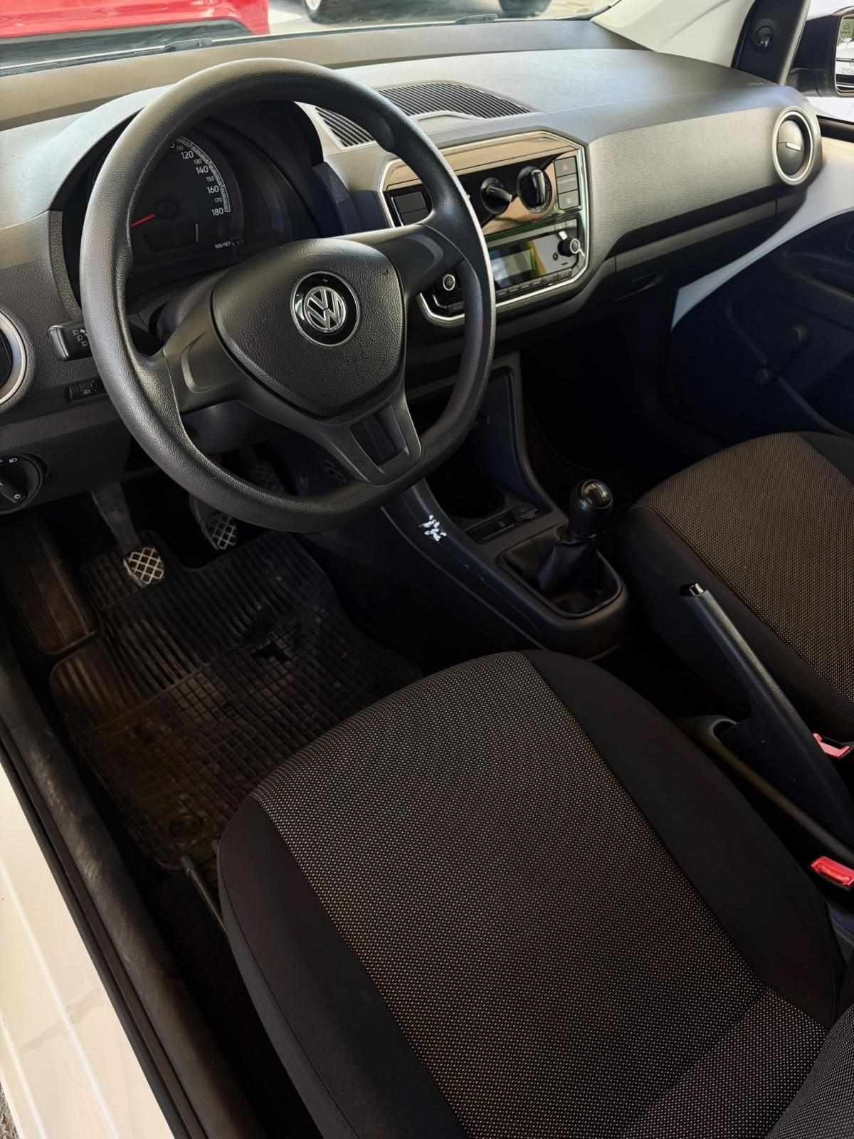 volkswagen-up-2017-gasolina-999cc