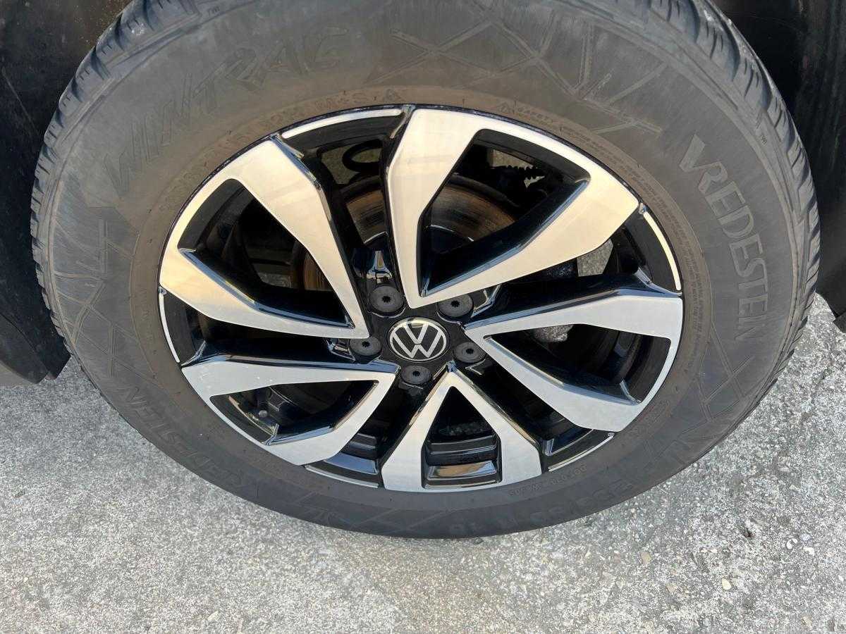 volkswagen-golf-2021-diesel-1968cc