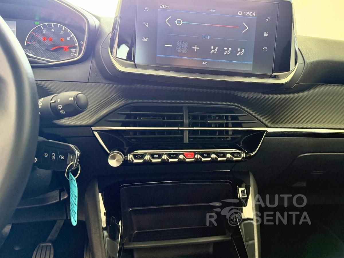 peugeot-208-2023-gasolina-1199cc